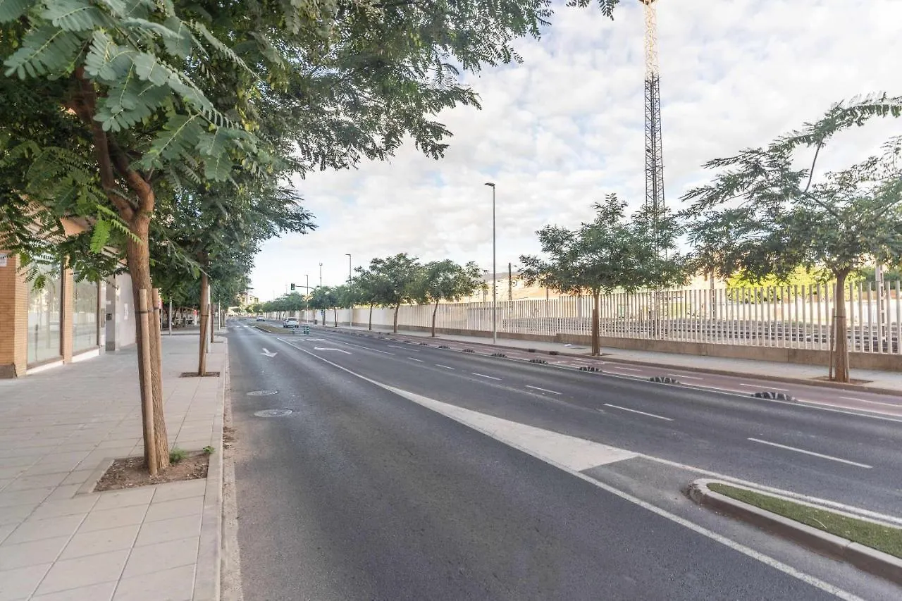 Piso 3 Habitaciones Plaza De Garaje Privada Y Grat Almería Španělsko
